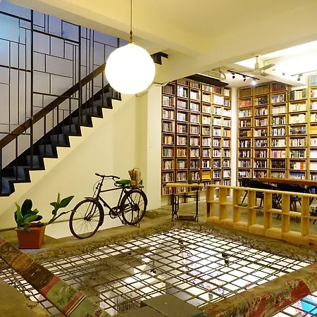 Cao Ji Book Inn Hostel-2